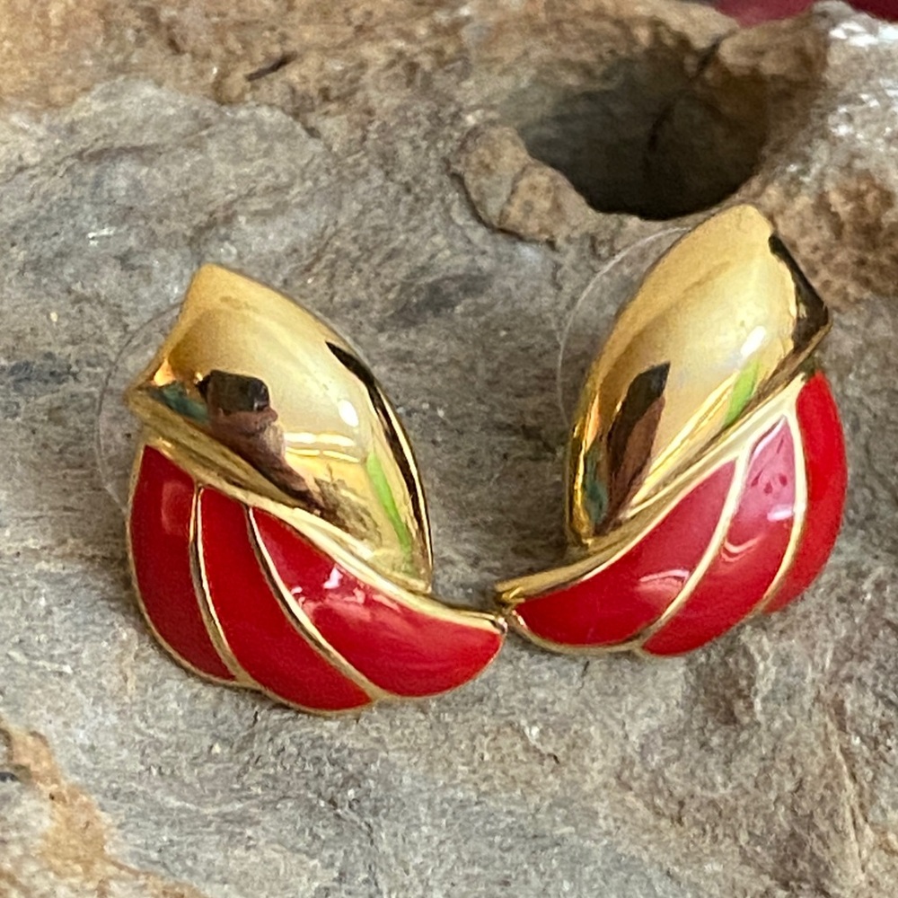 Vintage Trifari Gold Tone & Red Enamel Stud Earrings